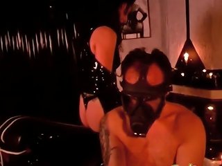 Slave Wears Gasmask And Gets Tortured By Domina Porn 47